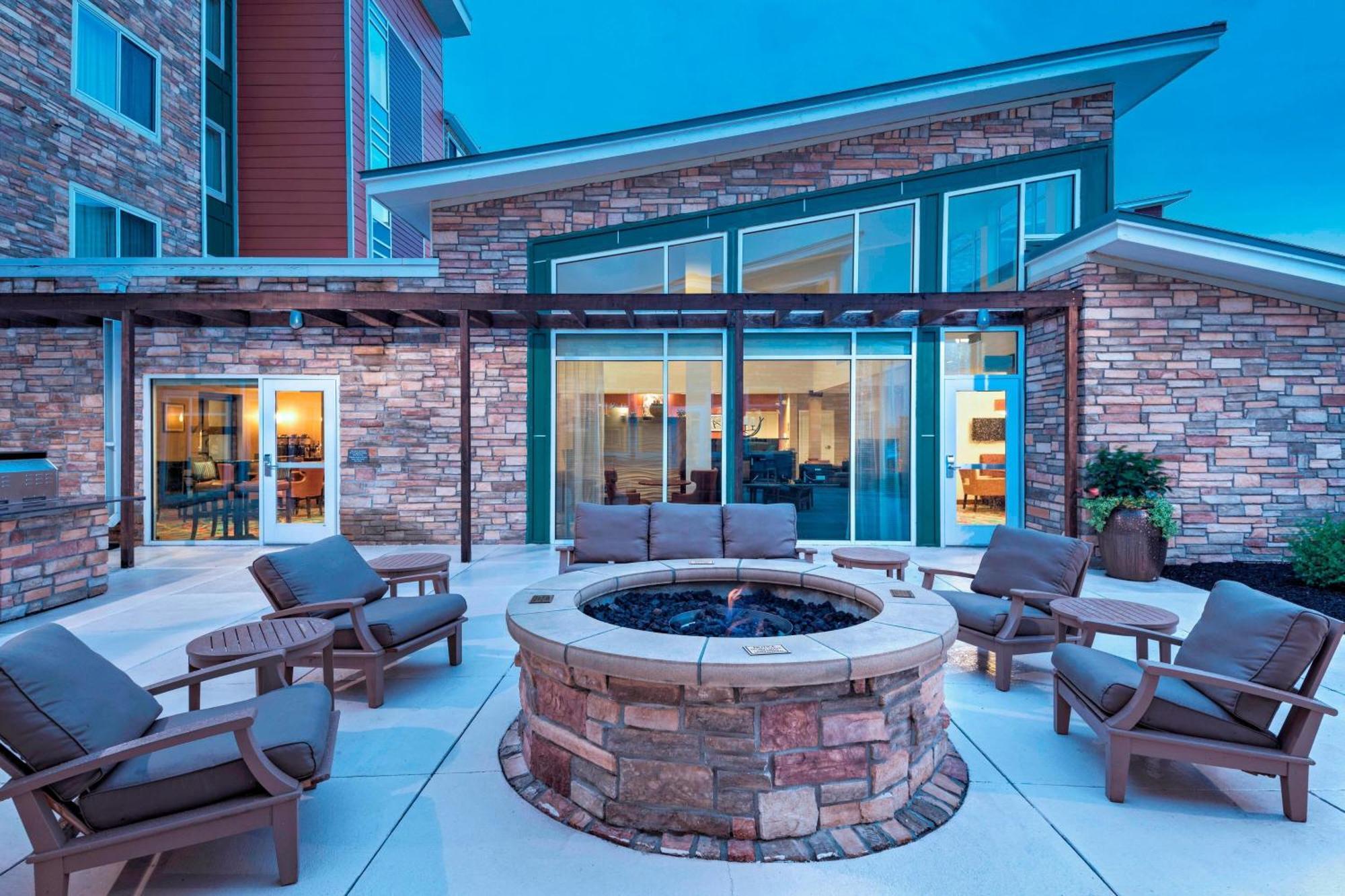 By Marriott West 3* Omaha